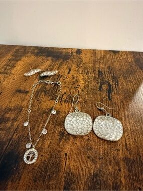 Set of Silver Jewelry